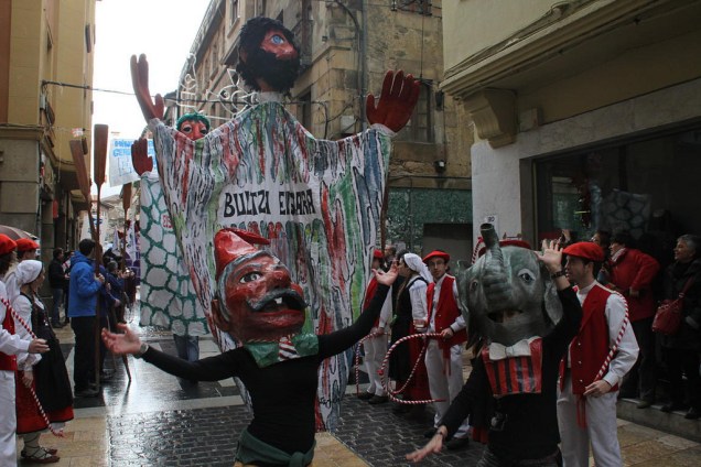 8256139230_bda950bb20_b