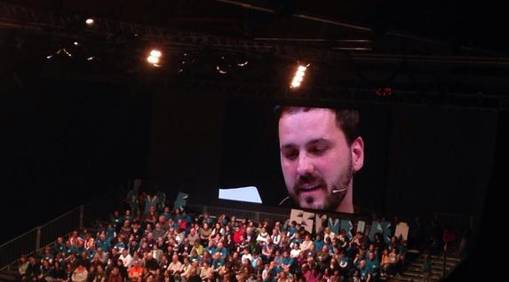 Bj6evFtIEAA9nqw.jpg-large