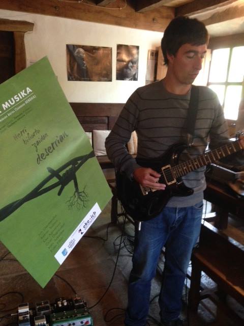 2015-05-26 KEMEN URANGAn omenez kontzertu