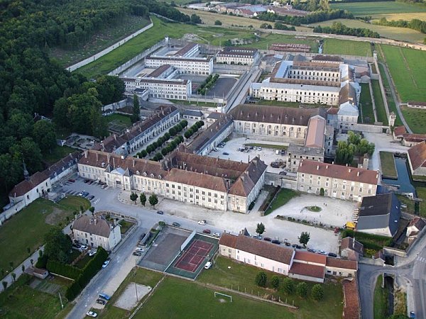 igEP4mWxfyg87g3Hbb0c7Sw2NjM