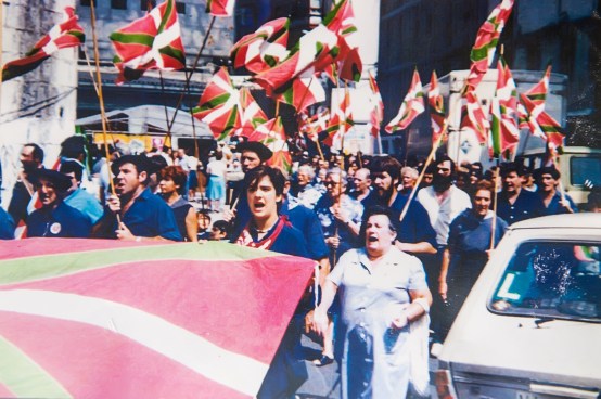 alazne aristi, elisabet txaille manifan.JPG