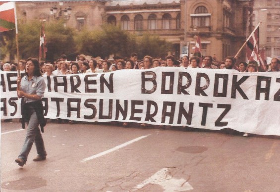 ondarruko emakumik donostin 1977 manifan.JPG