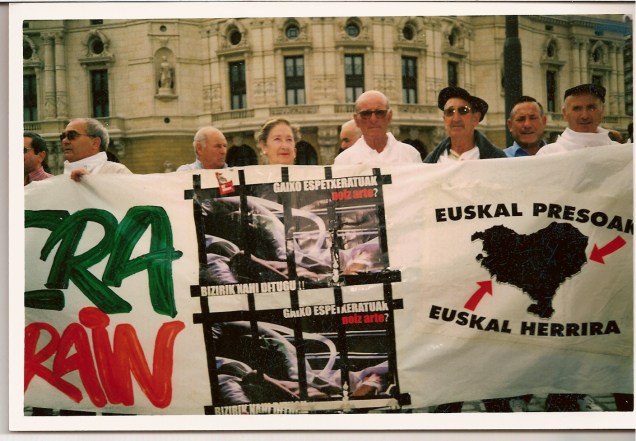 arriagan-presoen-alde-2002