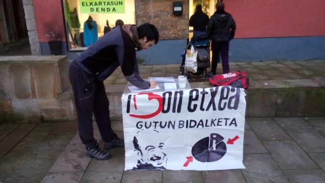 Lekatxon be IPARRAN aldeko siñadura bilketi 2017-03-10