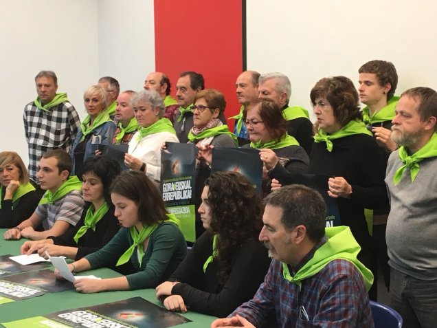 INDEPENDENTISTAK (tartin TRONTXO) 2017-11-25. 4