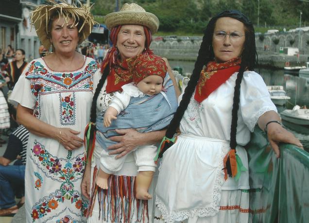 kuadrilla egunin zapatista jantzitxe