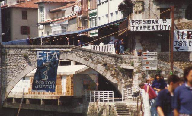 1996 ZUBI ZAHARRIN ETAko pankati ARRANTZALE egunin