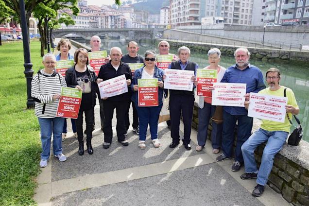 Pentsiodunak-manifestaziorako-deia-egiten 2018-05-20